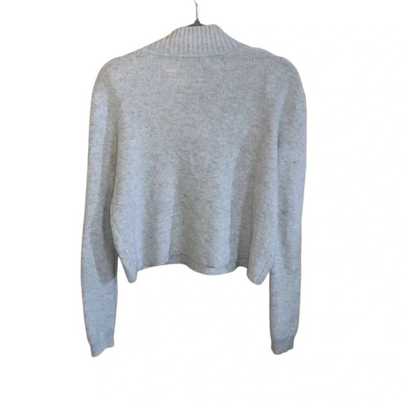 Brandy Melville Light Gray Wool Blend 1/3 Zip Cropped Sweater One Size - Picture 3 of 5